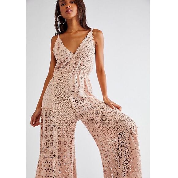 FP ONE
Yesenia Jumpsuit - Picture 5 of 10